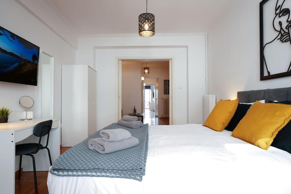 Syntagma Square, 70Sqm Pentelis Sunny Apartment アテネ エクステリア 写真