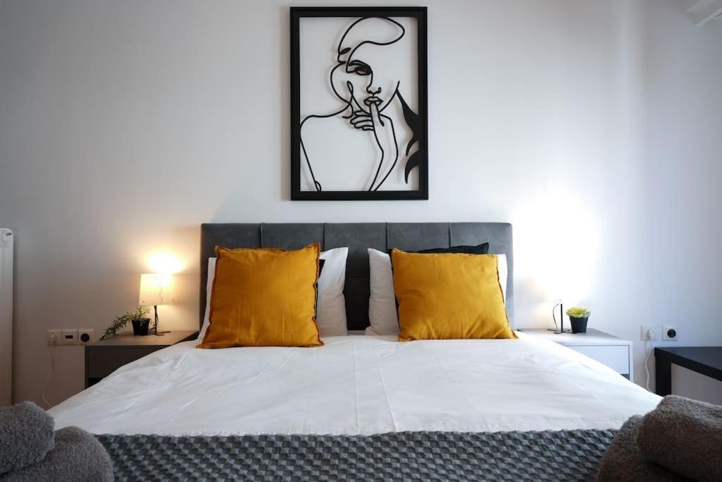 Syntagma Square, 70Sqm Pentelis Sunny Apartment アテネ エクステリア 写真